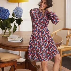 Boden Ruffle Button Mini Dress in French Navy, Elegant Bloom • Size 10